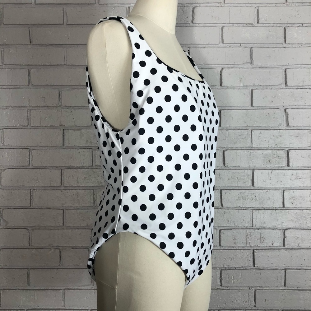 La Blanca Dot Goose Reversible One Piece Swimsuit - Picture 11 of 13